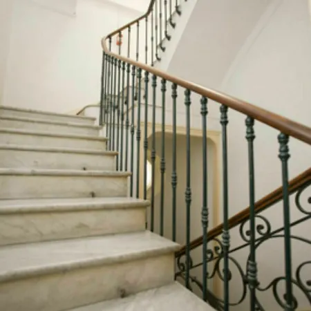 Belle Meunière Hotel